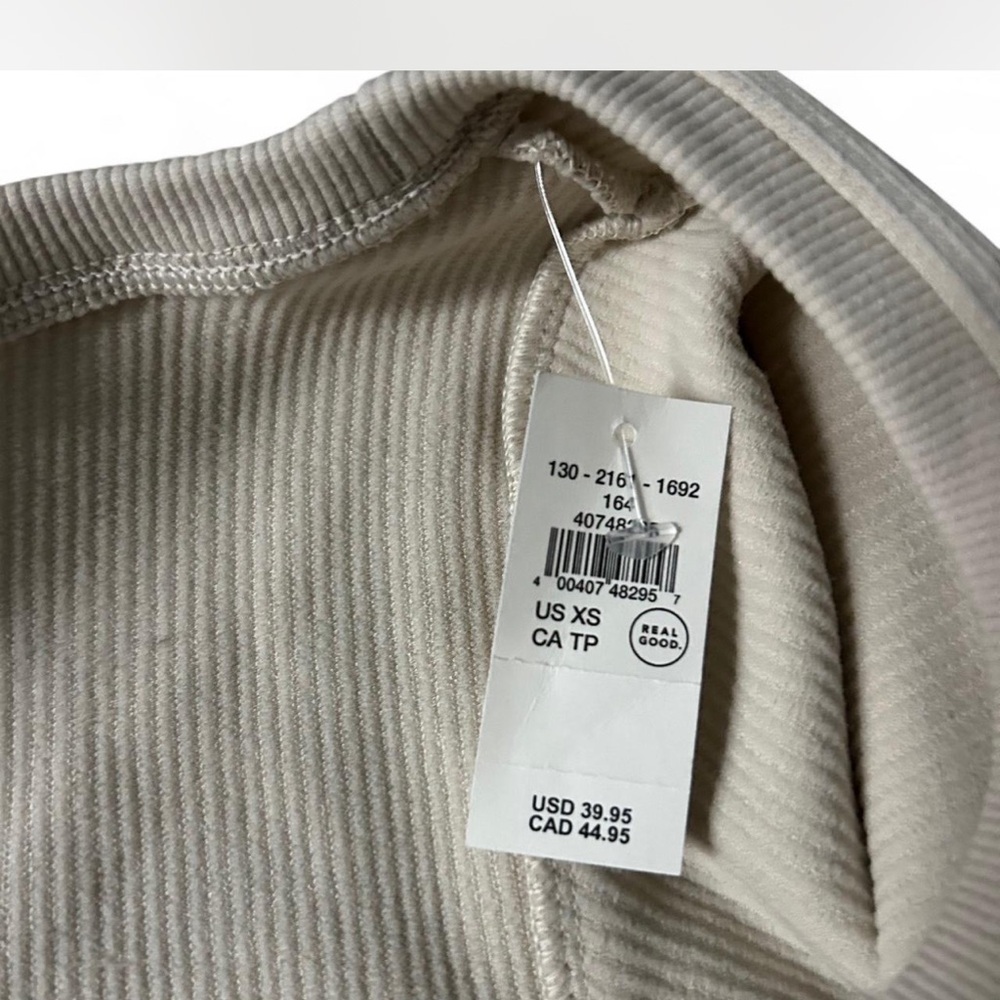 Gray Ribbed Women's Top - Picture 4 of 4